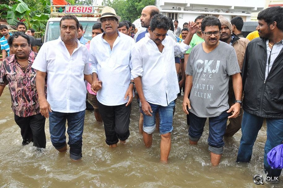 Maa-Association-Flood-Relief-program-At-Allwyn-Colony